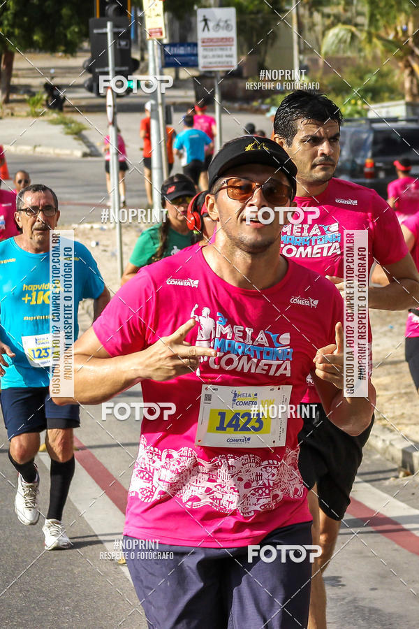 Buy your photos of the eventIII MEIA MARATONA COMETA on Fotop