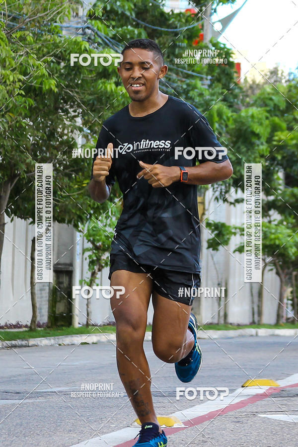 Buy your photos of the eventIII MEIA MARATONA COMETA on Fotop