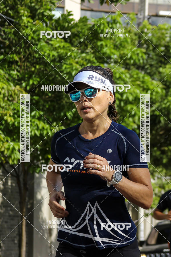 Buy your photos of the eventIII MEIA MARATONA COMETA on Fotop