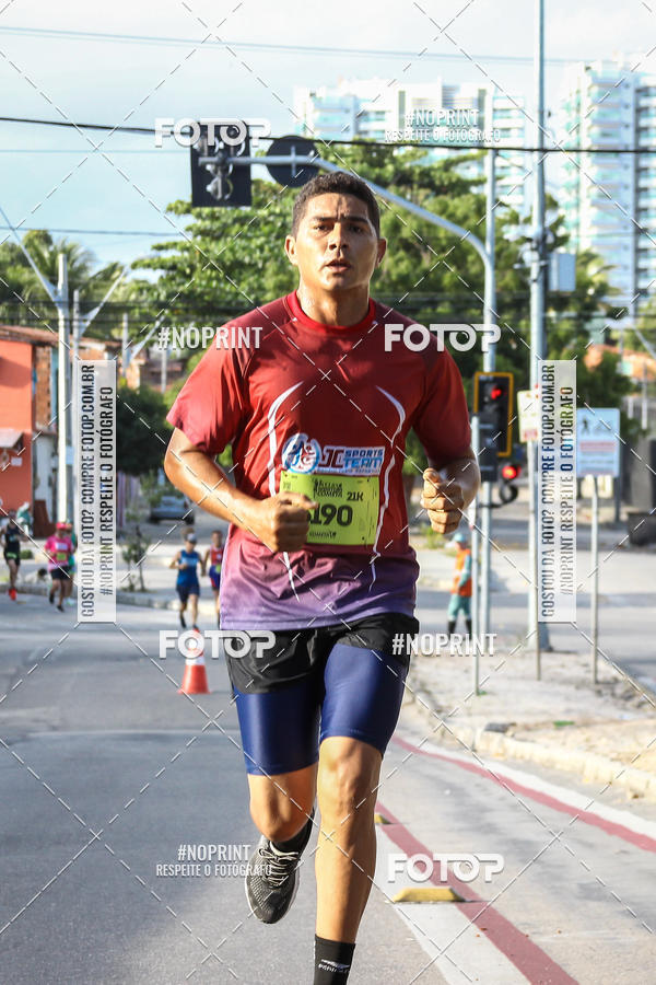 Buy your photos of the eventIII MEIA MARATONA COMETA on Fotop