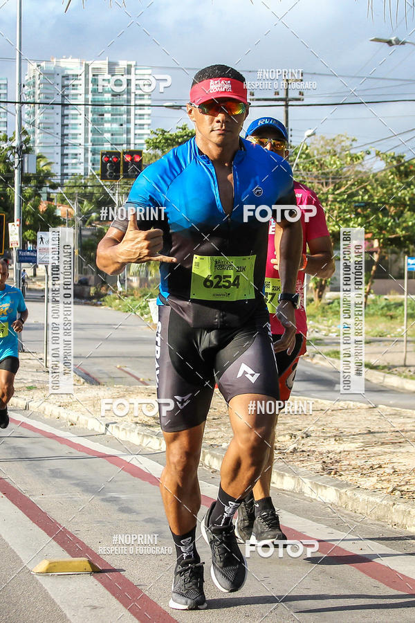 Buy your photos of the eventIII MEIA MARATONA COMETA on Fotop