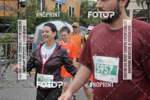 Buy your photos of the event4 Etapa do Circuito de Corridas de Rua de Curitiba - SMELJ on Fotop