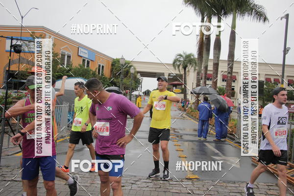 Compra tus fotos del evento4 Etapa do Circuito de Corridas de Rua de Curitiba - SMELJ En Fotop