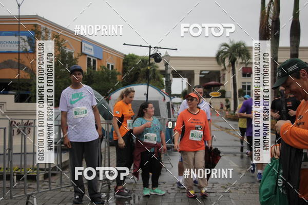 Buy your photos of the event4 Etapa do Circuito de Corridas de Rua de Curitiba - SMELJ on Fotop