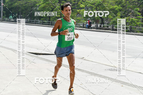 Buy your photos of the event31 Corrida de Confraternizao pela Reconstruo do Estdio de Atletismo Celio de Barros on Fotop