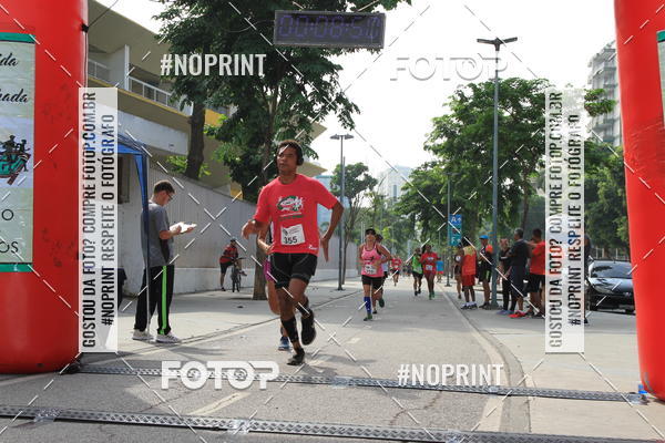 Buy your photos of the event31 Corrida de Confraternizao pela Reconstruo do Estdio de Atletismo Celio de Barros on Fotop