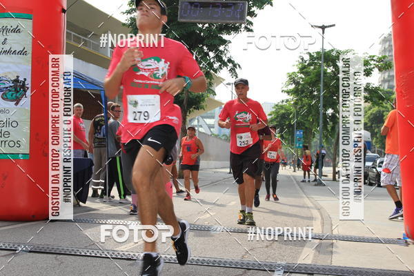 Buy your photos of the event31 Corrida de Confraternizao pela Reconstruo do Estdio de Atletismo Celio de Barros on Fotop