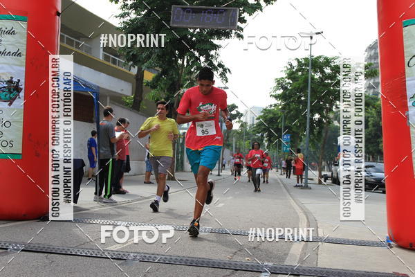 Buy your photos of the event31 Corrida de Confraternizao pela Reconstruo do Estdio de Atletismo Celio de Barros on Fotop