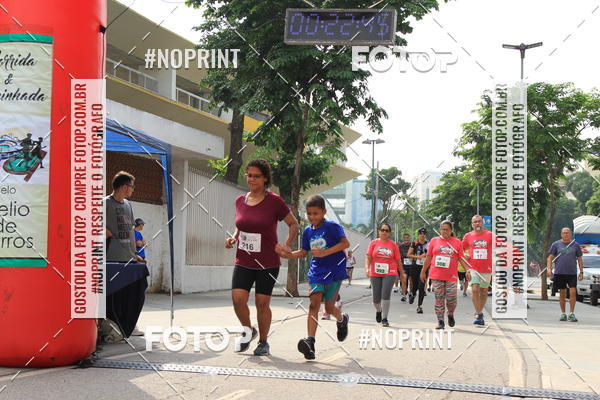Buy your photos of the event31 Corrida de Confraternizao pela Reconstruo do Estdio de Atletismo Celio de Barros on Fotop