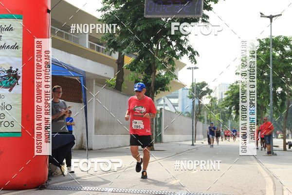 Buy your photos of the event31 Corrida de Confraternizao pela Reconstruo do Estdio de Atletismo Celio de Barros on Fotop