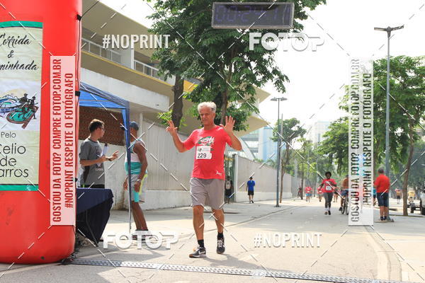Buy your photos of the event31 Corrida de Confraternizao pela Reconstruo do Estdio de Atletismo Celio de Barros on Fotop