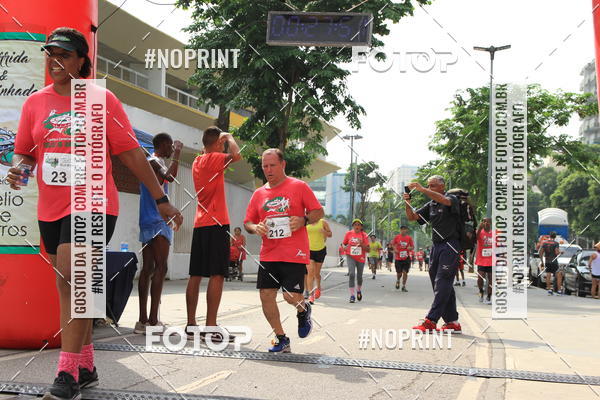 Buy your photos of the event31 Corrida de Confraternizao pela Reconstruo do Estdio de Atletismo Celio de Barros on Fotop