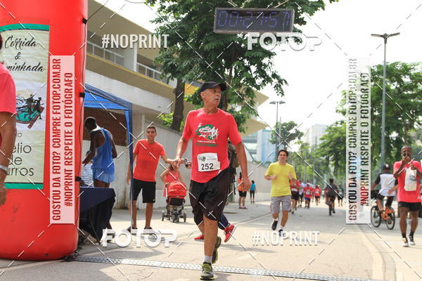 Buy your photos of the event31 Corrida de Confraternizao pela Reconstruo do Estdio de Atletismo Celio de Barros on Fotop