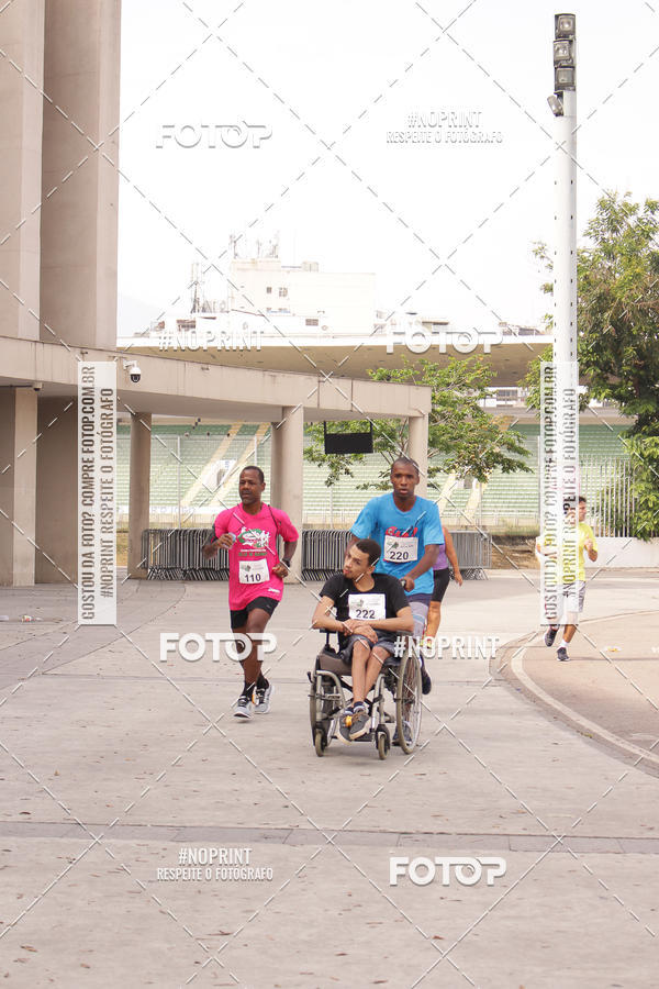 Buy your photos of the event31 Corrida de Confraternizao pela Reconstruo do Estdio de Atletismo Celio de Barros on Fotop