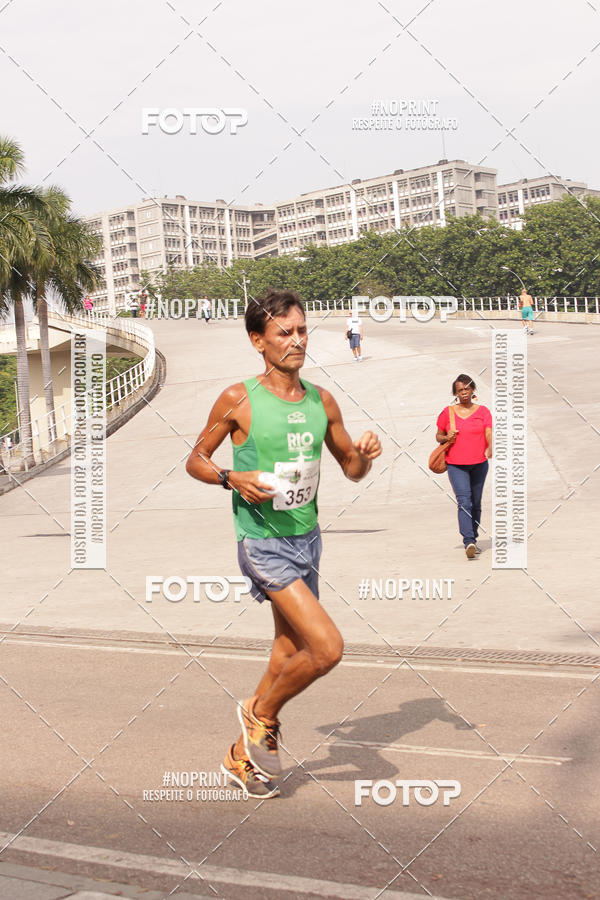 Buy your photos of the event31 Corrida de Confraternizao pela Reconstruo do Estdio de Atletismo Celio de Barros on Fotop