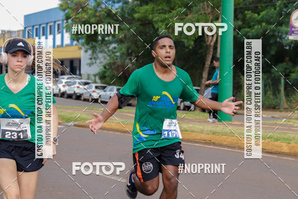 Compre suas fotos do evento18� Meia Maratona Rotary Club de Toledo no Fotop