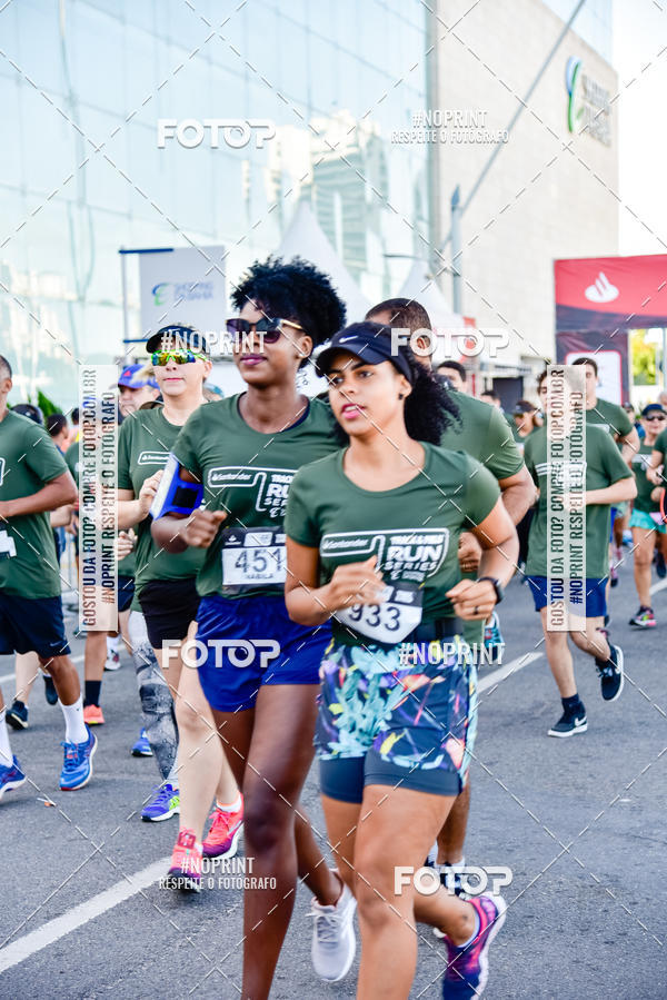 Buy your photos of the eventSANTANDER TRACK&FIELD RUN SERIES Shopping da Bahia on Fotop