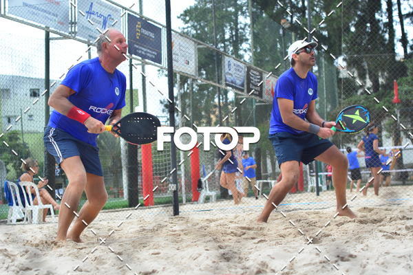 Buy your photos of the eventInterclubes de Beach Tennis 2019 - Clube Atltico Aramaan on Fotop