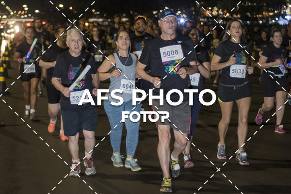 Buy your photos of the eventNeon Night Run 2019 - Brasilia on Fotop