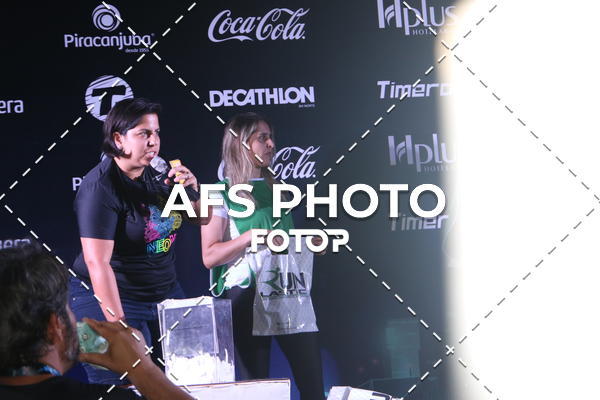 Buy your photos of the eventNeon Night Run 2019 - Brasilia on Fotop