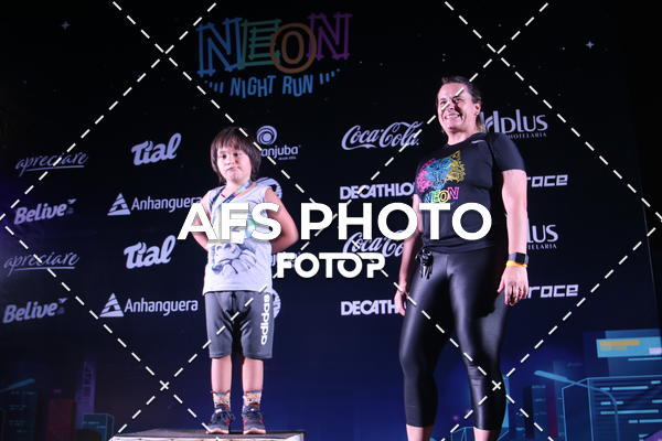 Buy your photos of the eventNeon Night Run 2019 - Brasilia on Fotop