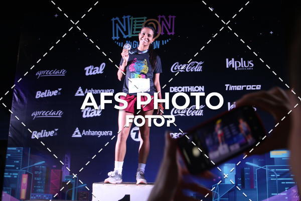 Buy your photos of the eventNeon Night Run 2019 - Brasilia on Fotop