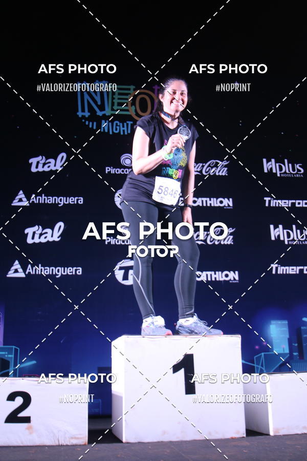 Buy your photos of the eventNeon Night Run 2019 - Brasilia on Fotop