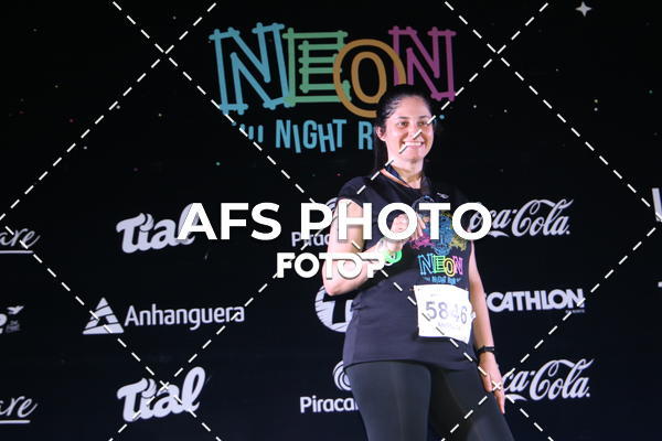 Buy your photos of the eventNeon Night Run 2019 - Brasilia on Fotop