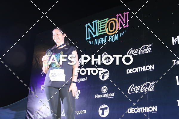 Buy your photos of the eventNeon Night Run 2019 - Brasilia on Fotop