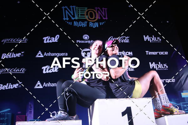 Buy your photos of the eventNeon Night Run 2019 - Brasilia on Fotop