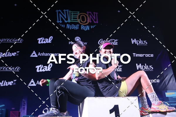 Buy your photos of the eventNeon Night Run 2019 - Brasilia on Fotop
