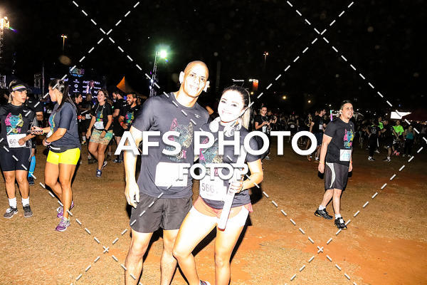 Buy your photos of the eventNeon Night Run 2019 - Brasilia on Fotop