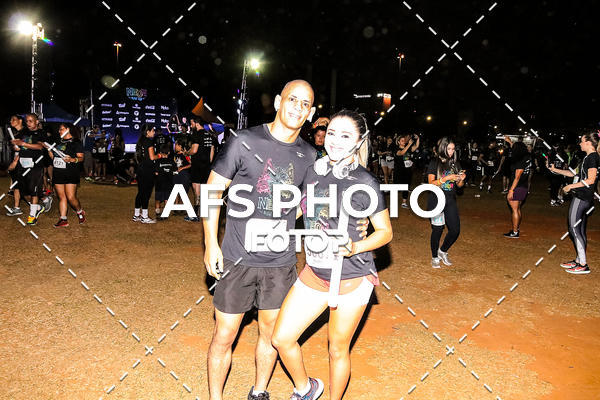 Buy your photos of the eventNeon Night Run 2019 - Brasilia on Fotop