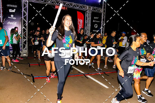Buy your photos of the eventNeon Night Run 2019 - Brasilia on Fotop