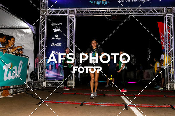 Buy your photos of the eventNeon Night Run 2019 - Brasilia on Fotop