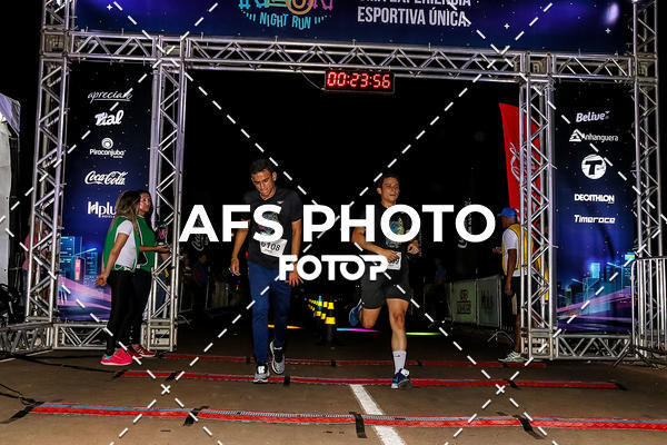 Buy your photos of the eventNeon Night Run 2019 - Brasilia on Fotop