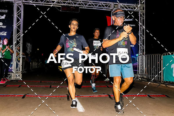 Buy your photos of the eventNeon Night Run 2019 - Brasilia on Fotop