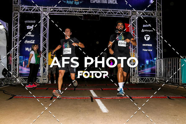 Buy your photos of the eventNeon Night Run 2019 - Brasilia on Fotop