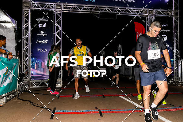 Buy your photos of the eventNeon Night Run 2019 - Brasilia on Fotop