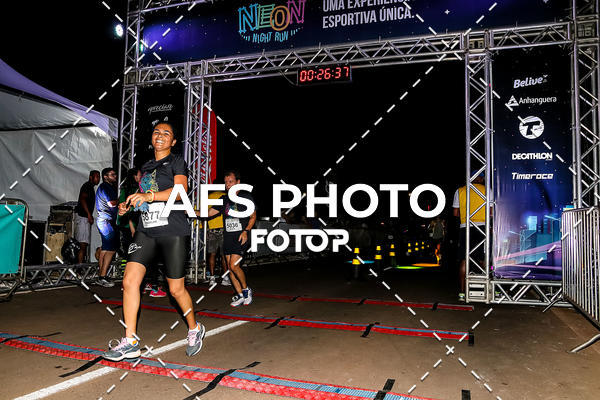 Buy your photos of the eventNeon Night Run 2019 - Brasilia on Fotop