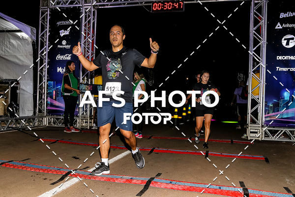 Buy your photos of the eventNeon Night Run 2019 - Brasilia on Fotop