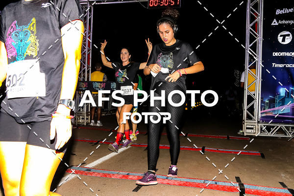 Buy your photos of the eventNeon Night Run 2019 - Brasilia on Fotop