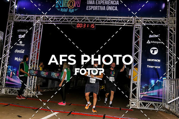 Buy your photos of the eventNeon Night Run 2019 - Brasilia on Fotop