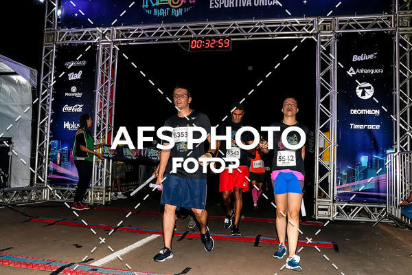Buy your photos of the eventNeon Night Run 2019 - Brasilia on Fotop
