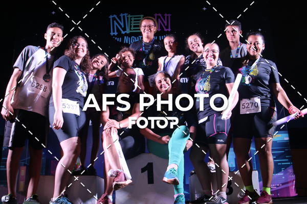 Buy your photos of the eventNeon Night Run 2019 - Brasilia on Fotop