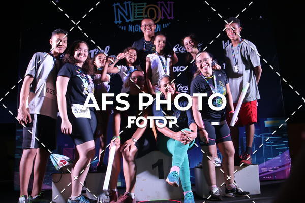 Buy your photos of the eventNeon Night Run 2019 - Brasilia on Fotop