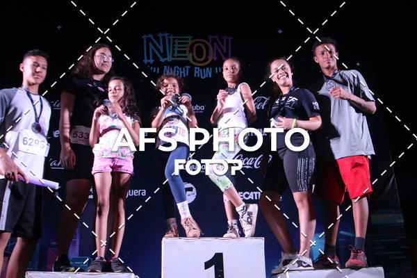 Buy your photos of the eventNeon Night Run 2019 - Brasilia on Fotop