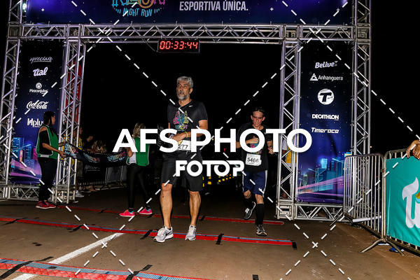 Buy your photos of the eventNeon Night Run 2019 - Brasilia on Fotop