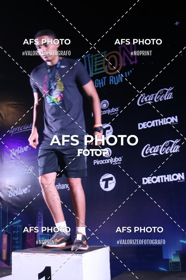Buy your photos of the eventNeon Night Run 2019 - Brasilia on Fotop