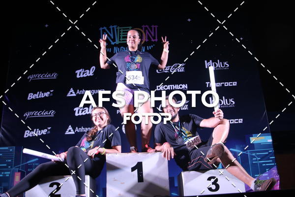 Buy your photos of the eventNeon Night Run 2019 - Brasilia on Fotop